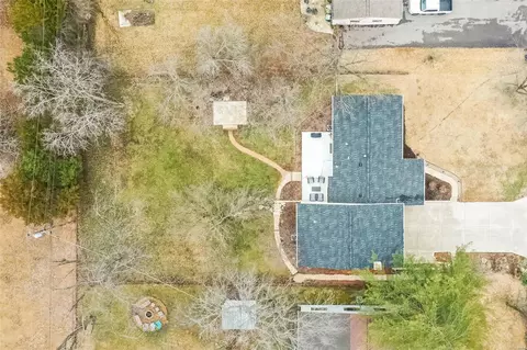 View/Area - 251 Howard Dr, Ballwin, MO 63021 photo 2 of 3