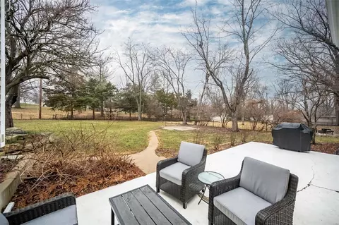 Exterior - 251 Howard Dr, Ballwin, MO 63021 photo 3 of 4