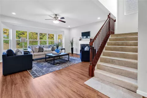 1389 Red Oak Plantation Dr, Ballwin, MO 63021 photo 16