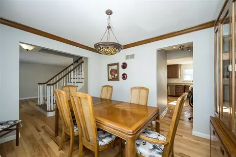 415 Harvest Hill Ct, Ballwin, MO 63021 photo 7