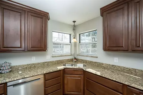 415 Harvest Hill Ct, Ballwin, MO 63021 photo 17