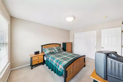 Bedroom - 1276 Arbor Bluff Cir, Ballwin, MO 63021 photo 6 of 7