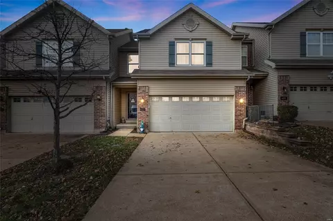 4223 Forder Heights Dr, Saint Louis, MO 63129