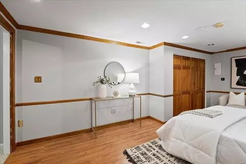 Bedroom - 718 Oak Run Ln, Ballwin, MO 63021 photo 12 of 12