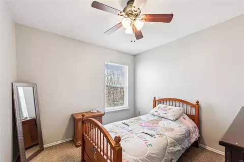 Bedroom - 6 Royallcrest Ct, O'fallon, MO 63368 photo 5 of 5