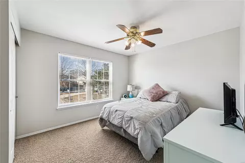Bedroom - 6 Royallcrest Ct, O'fallon, MO 63368 photo 3 of 5