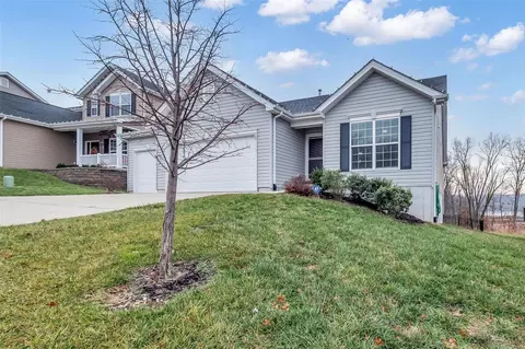 17672 Rockwood Arbor Dr, Eureka, MO 63025 photo 2