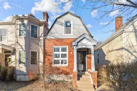 4343 Hartford St, Saint Louis, MO 63116