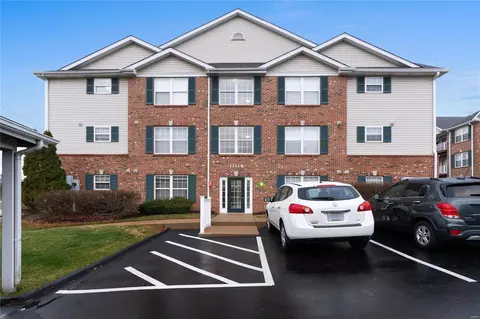 11119 Gravois Rd #103, Saint Louis, MO 63126