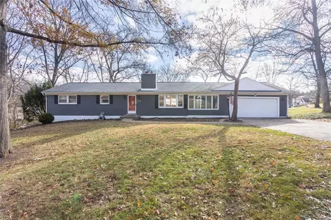 4538 Du Bourg Ln, Saint Louis, MO 63128