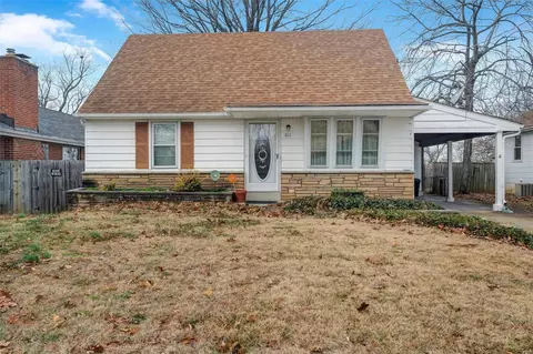 811 Elliott Ave, Saint Louis, MO 63135