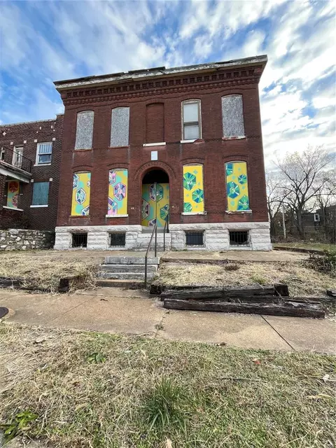 4420 N 20th St, Saint Louis, MO 63107