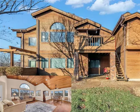 1402 Hemingway Ln, Weldon Spring, MO 63304