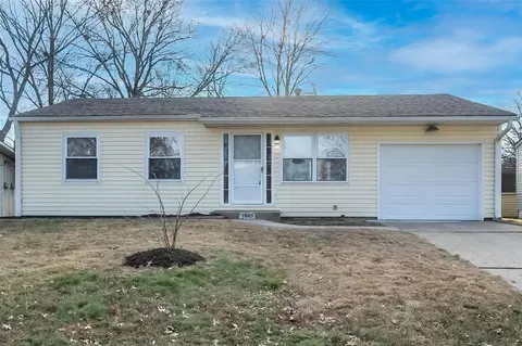 1448 Criterion Ave, Saint Louis, MO 63138