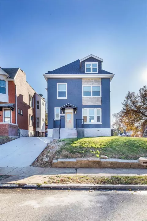 5962 Maple Ave, Saint Louis, MO 63112