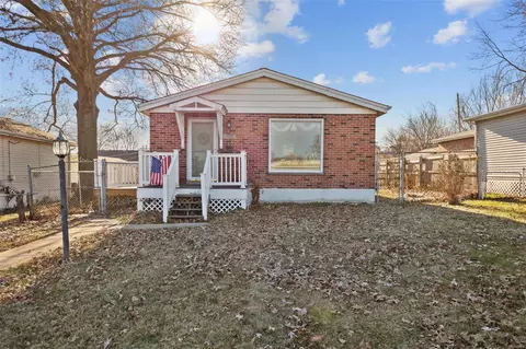 3670 Primm St, Saint Louis, MO 63125