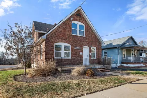 2555 Oakland Ave, Saint Louis, MO 63143
