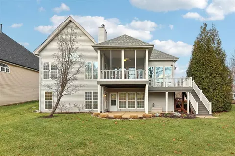 Exterior - 550 Fairway Oaks Dr, Eureka, MO 63025 photo 11 of 14
