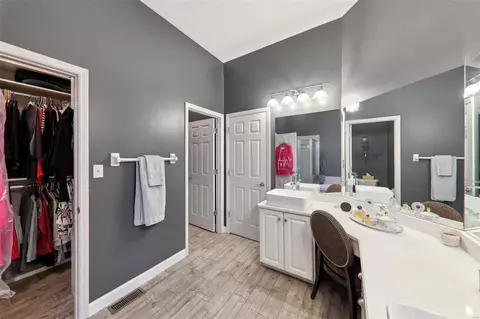 Other - 550 Fairway Oaks Dr, Eureka, MO 63025 photo 4 of 25