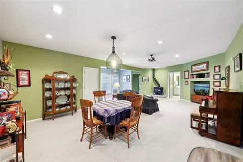 Dining - 550 Fairway Oaks Dr, Eureka, MO 63025 photo 7 of 8