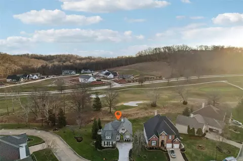 View/Area - 550 Fairway Oaks Dr, Eureka, MO 63025 photo 2 of 12