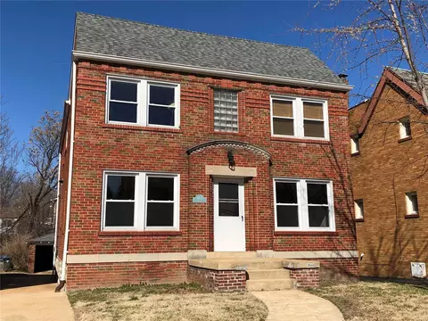 1127 Claytonia Ter, Saint Louis, MO 63117