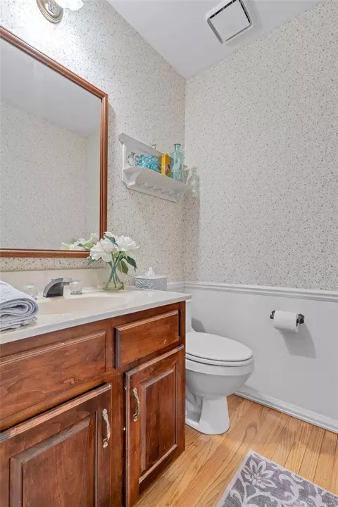 Bath - 1521 Apple Way Ct, Ballwin, MO 63021 photo 1 of 4