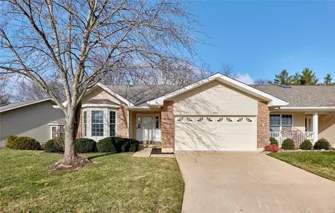 2227 Argonne Mdws, Lake Saint Louis, MO 63367
