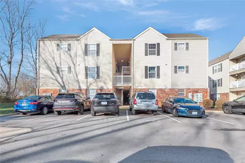 5124 Welsh Dr, Lake Saint Louis, MO 63367