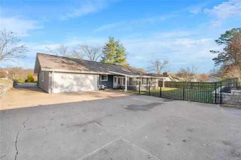 477 Hillbrook Dr, Ballwin, MO 63011 photo 36