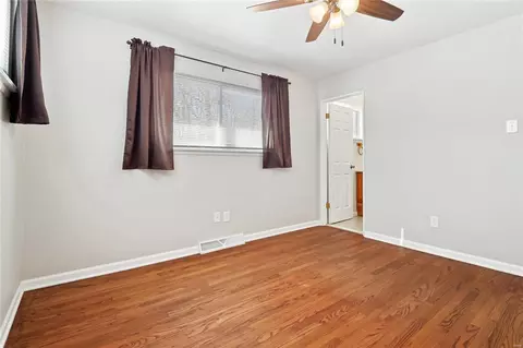 Bedroom - 272 Geremma Dr, Ballwin, MO 63011 photo 4 of 4