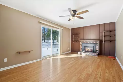 Living - 272 Geremma Dr, Ballwin, MO 63011 photo 3 of 3