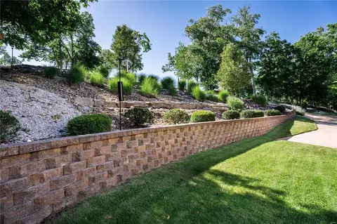 Exterior - 4010 Maryridge Ln, Wildwood, MO 63025 photo 8 of 11