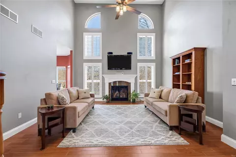 Living - 4010 Maryridge Ln, Wildwood, MO 63025 photo 2 of 2