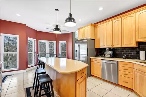 Kitchen - 4010 Maryridge Ln, Wildwood, MO 63025 photo 2 of 3