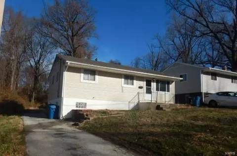 507 Robert Ave, Ferguson, MO 63135
