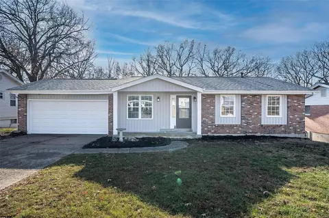 214 Bermuda Dr, O'fallon, MO 63366