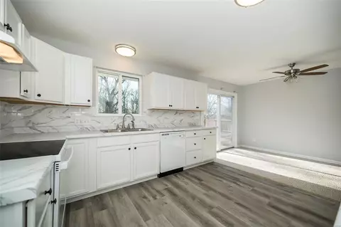 214 Bermuda Dr, O'fallon, MO 63366 photo 11