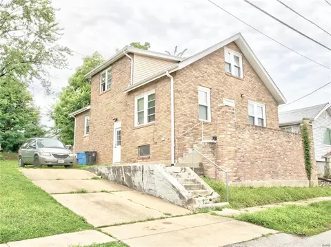 730 Bartolet Ave, Saint Louis, MO 63125