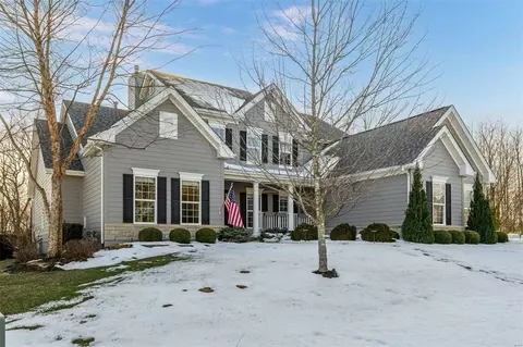 17914 Homestead Bluffs Dr, Wildwood, MO 63005