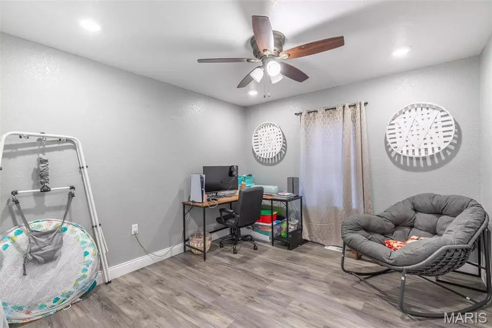 Bedroom - 3103 Hwy Aa, Broseley, MO 63932 photo 1 of 3