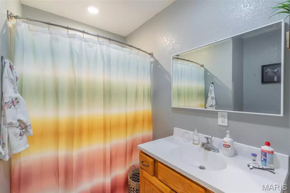 Bath - 3103 Hwy Aa, Broseley, MO 63932 photo 1 of 2