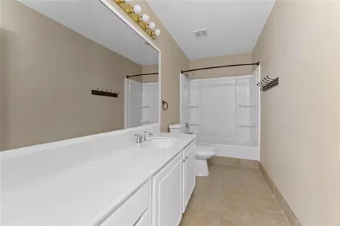 Bath - 741 Hawk Run Dr, O'fallon, MO 63368 photo 5 of 5