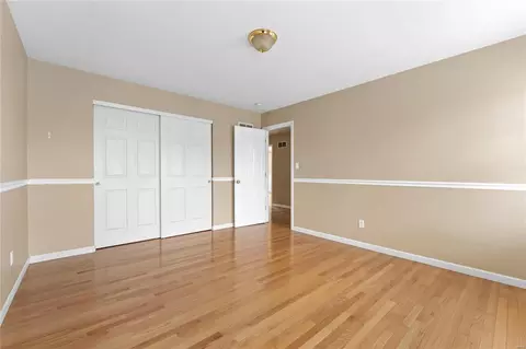 Bedroom - 741 Hawk Run Dr, O'fallon, MO 63368 photo 7 of 7