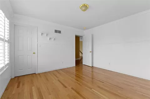 Bedroom - 741 Hawk Run Dr, O'fallon, MO 63368 photo 5 of 7