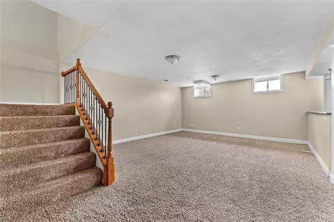 Living - 741 Hawk Run Dr, O'fallon, MO 63368 photo 8 of 11