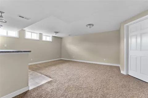 Living - 741 Hawk Run Dr, O'fallon, MO 63368 photo 10 of 11