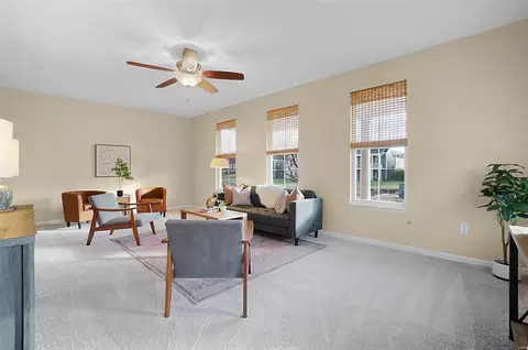 3720 Canal St, Saint Charles, MO 63301 photo 6