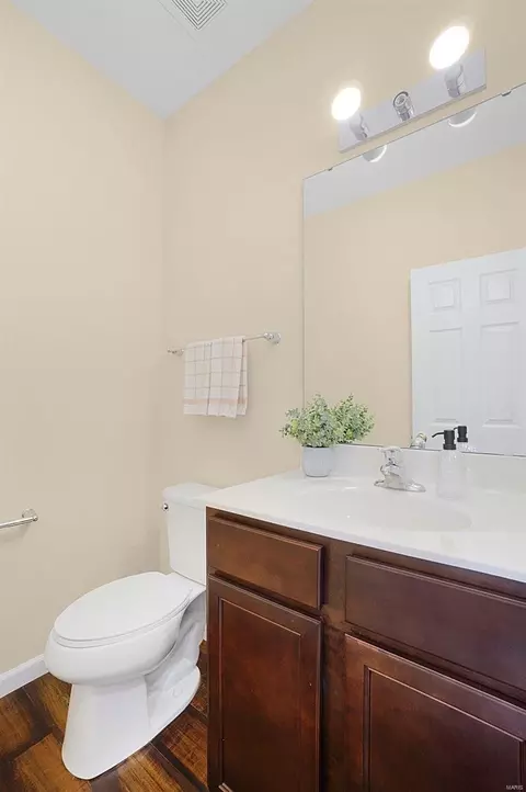 3720 Canal St, Saint Charles, MO 63301 photo 15