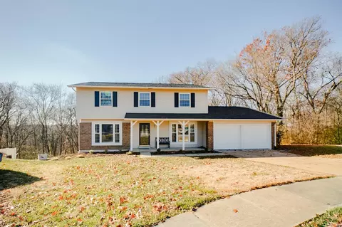 5127 Flametree Ct, Saint Louis, MO 63129